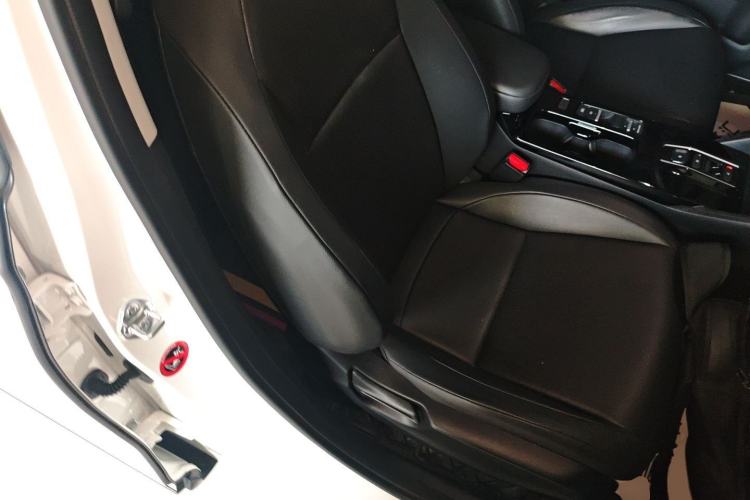 Used Honda e:NS1 2022 e-Series model Right Front Seat