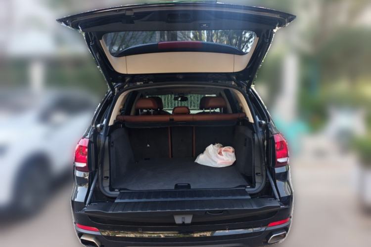 Used BMW X5 2018 xDrive35i Standard Model Small Screen Fabric Middle East