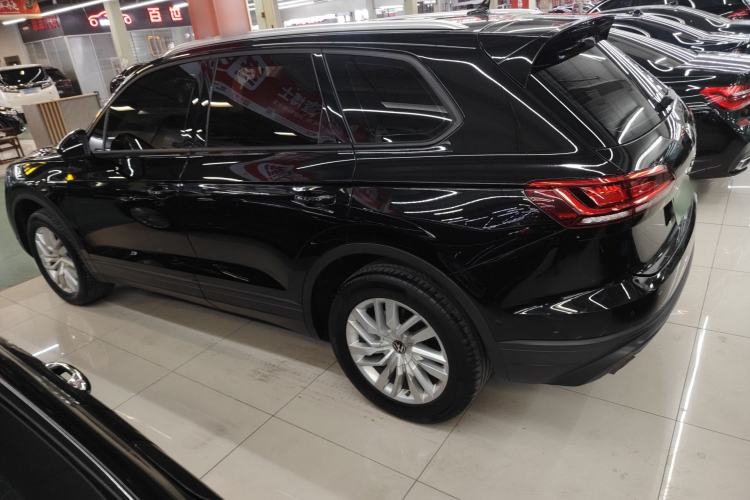 Used Volkswagen Touareg 2022 2.0 TSI Flagship Special Edition
