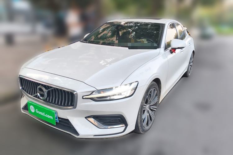 Used Volvo S60 2022 B4 Zhiyuan Luxury Edition