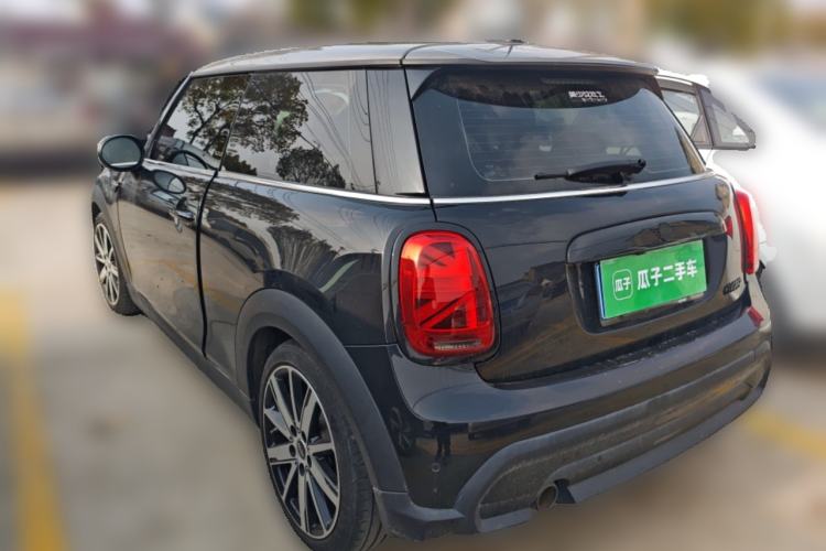 Used MINI 2022 1.5T COOPER Artist