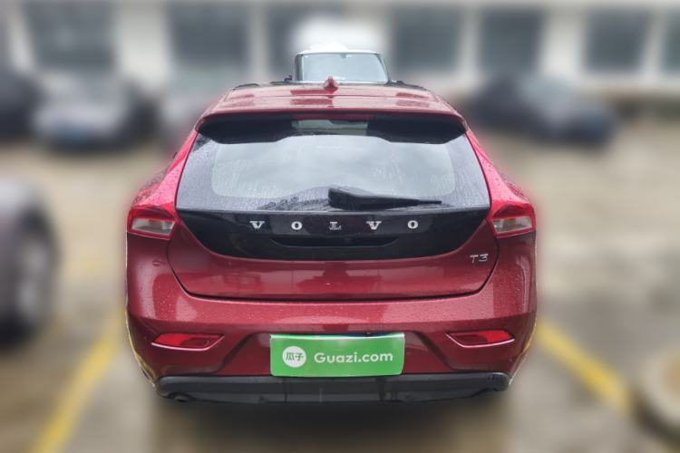 Used Volvo V40 2016 T3 Zhiyi Edition
