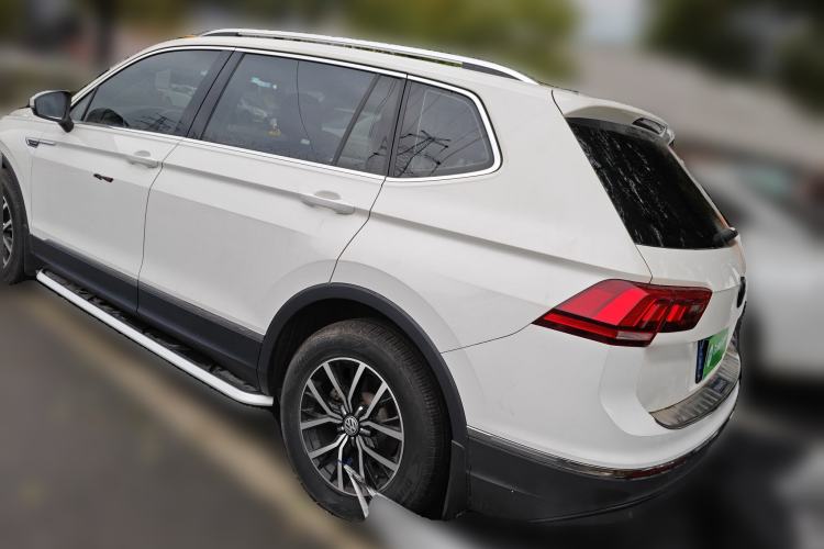 Used Volkswagen Tiguan L 2018 330TSI Automatic Two-Wheel Drive Luxury Edition
