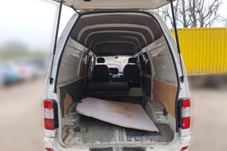 Used Jinbei Hiace  Trunk