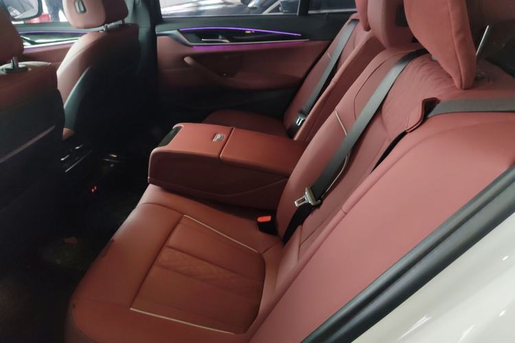 Used BMW 5 Series 2022 Second Facelift 525Li M Sport Package Left Rear Seat