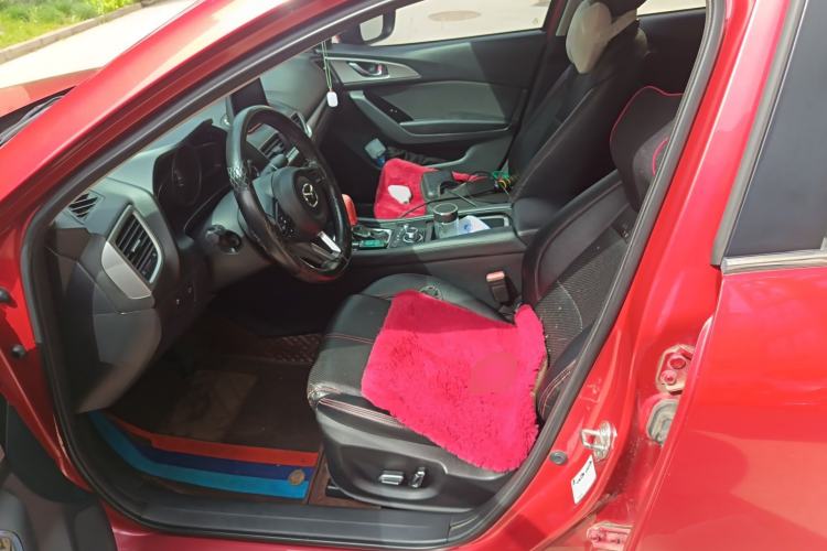 Used Mazda 3 Axela 2017 Sedan 1.5L Automatic Luxury Model Emission Standard China V