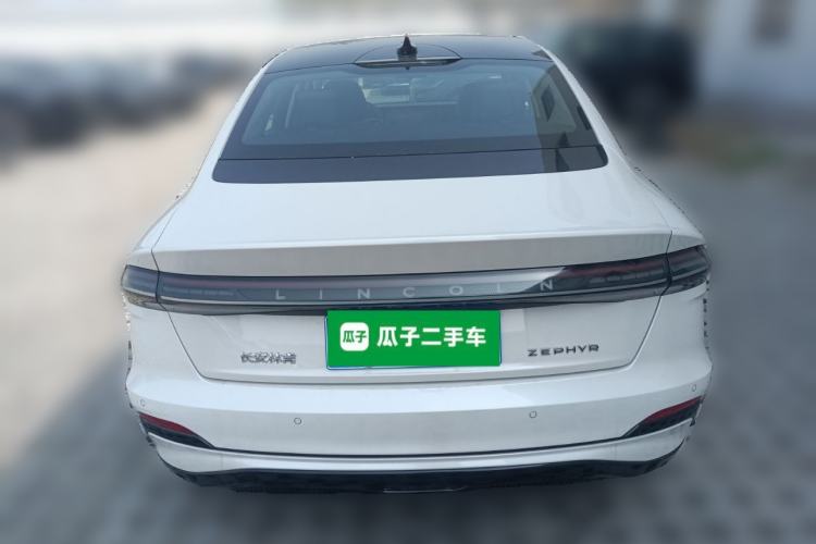 Used Lincoln Z 2025 2.0T Prestige Hybrid Edition Rear