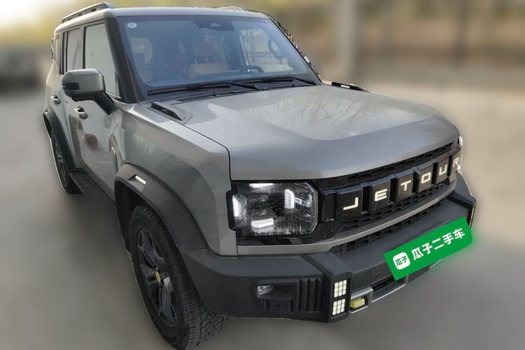 Used JETOUR Traveler 2023 2.0T All-Wheel Drive CrossPRO+ Front Right 45 Deg