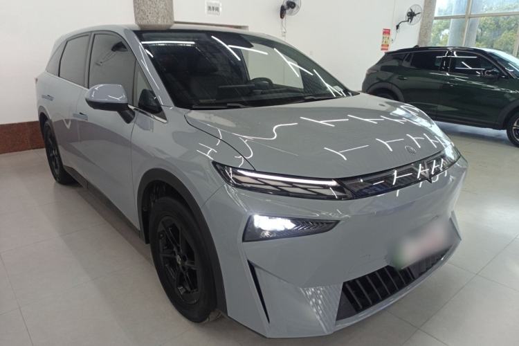 Used Venucia VX6 2023 520 Pro