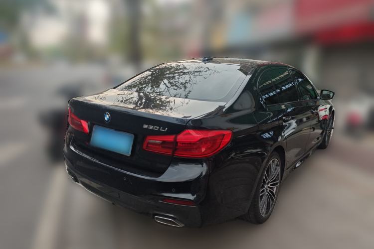 Used BMW 5 Series 2018 530Li Leading Model M Sport Package
