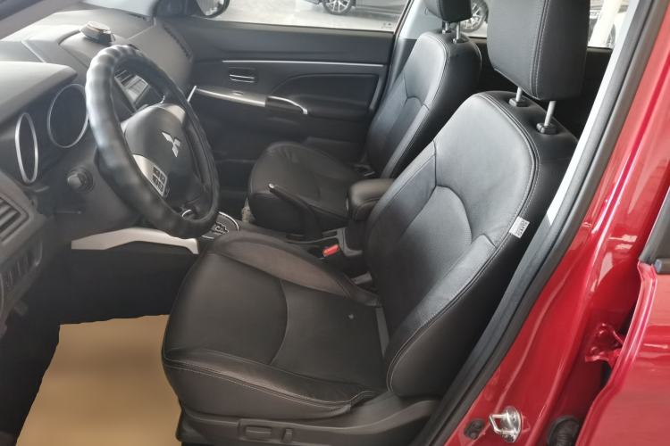 Used Mitsubishi ASX 2016 2.0L CVT Two-Wheel Drive Navigation Edition
