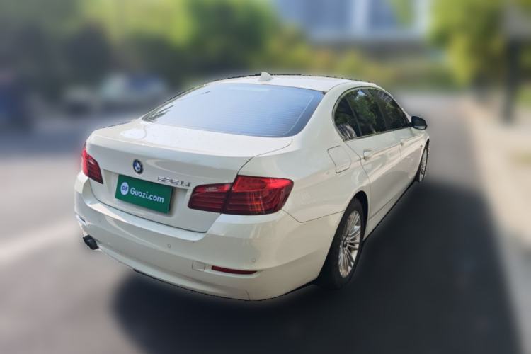 Used BMW 5 Series 2014 525Li Leading Model
