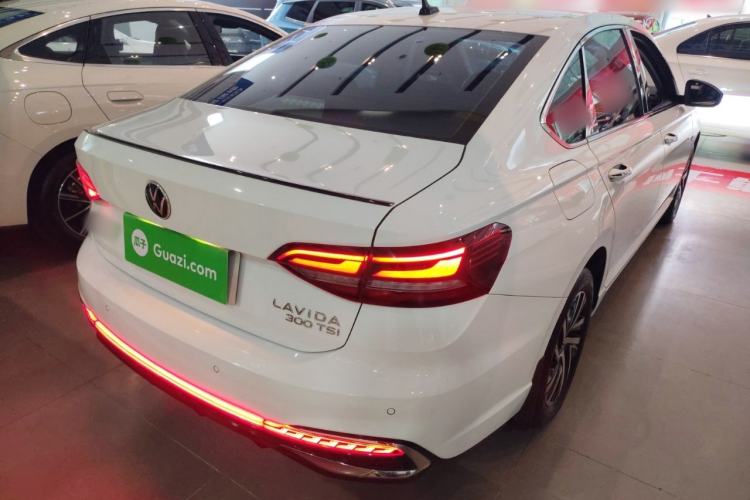 Used Volkswagen Lavida 2024 300TSI DSG Starry Sky Leading Edition
