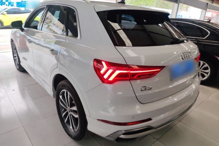 Used Audi Q3 2021 35 TFSI Progressive Dynamic Edition Rear Left 45 Deg