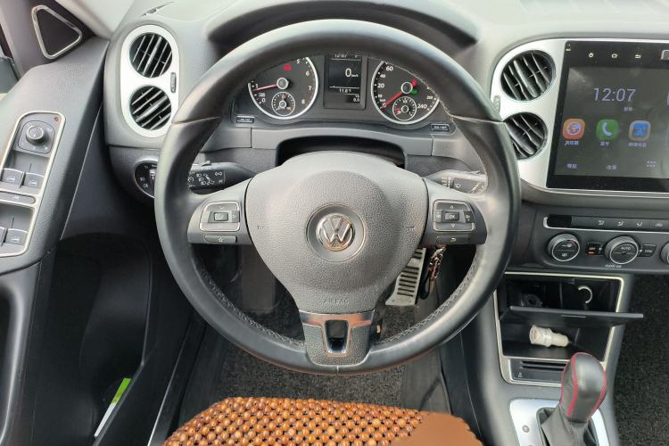 Used Volkswagen Tiguan L 2016 300TSI Automatic Two-Wheel Drive Comfort Edition
