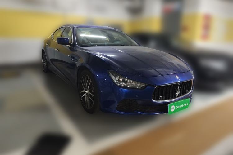 Used Maserati Ghibli 2014 3.0T Standard Edition Front Right 45 Deg