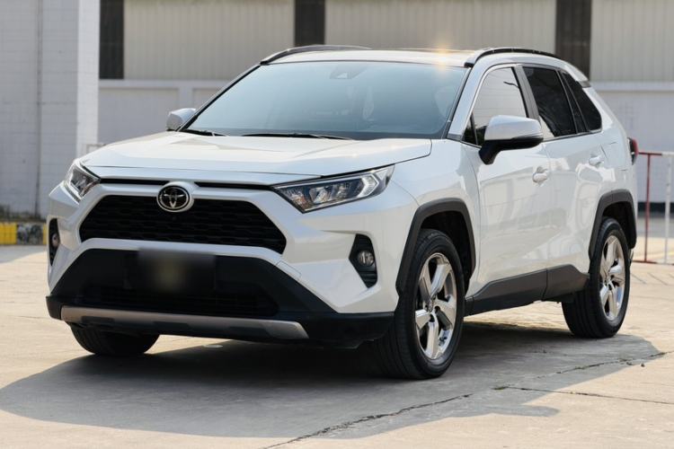 Used Toyota RAV4 2021 2.0L CVT Two-Wheel Drive Fashion PLUS Edition