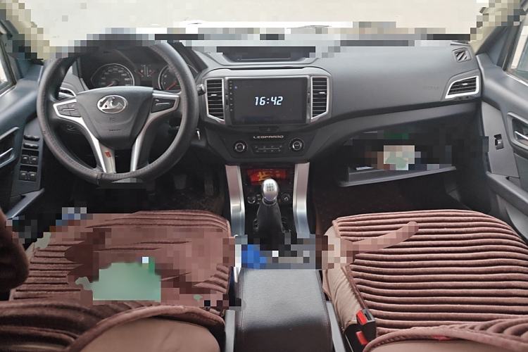 Used Leopaard Q6 2015 2.4L Manual 4x4 Excellence Edition
