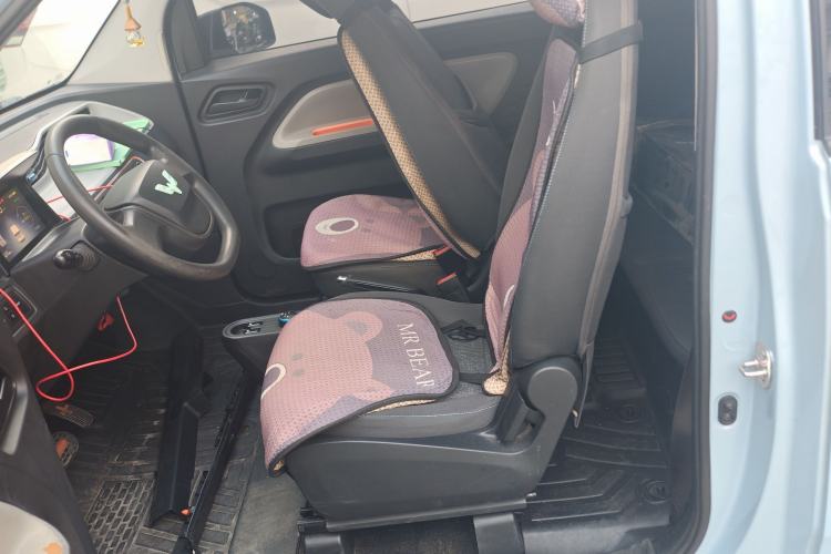 Used Wuling Hongguang MINIEV 2021 Macaron Fashion Model Lithium Iron Phosphate Left Front Seat