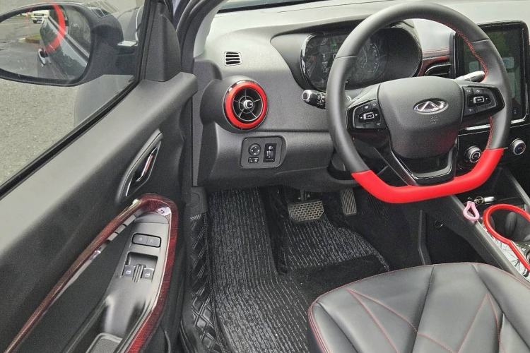 Used Chery New Energy Little Ant 2022 Revised Version Sweet Pink Edition Half-Sugar Version Lithium Iron Phosphate 30.7 kWh 30 kW 301 km