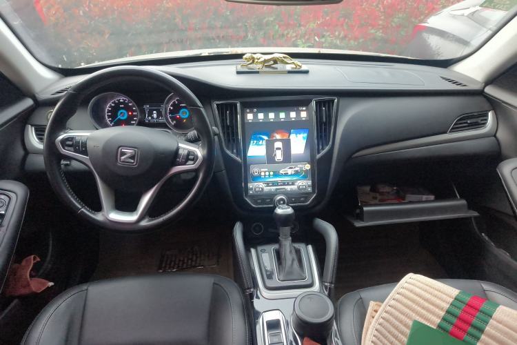 Used Zotye SR7 2016 1.5T CVT Cube Heart Edition China V Standard