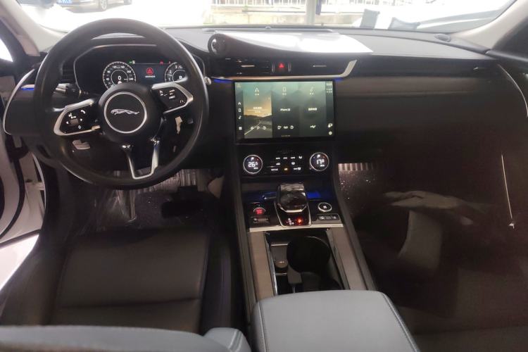 Used Jaguar XFL 2022 XFL 2.0T P200 Two-Wheel-Drive Elite Luxury Edition