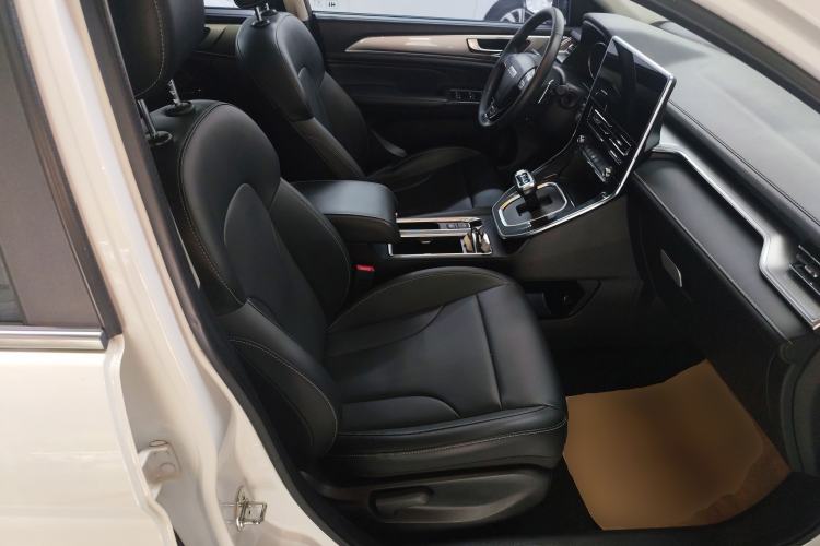 Used Haval M6 2021 PLUS 1.5T DCT Luxury Smart Connectivity Model Right Front Seat