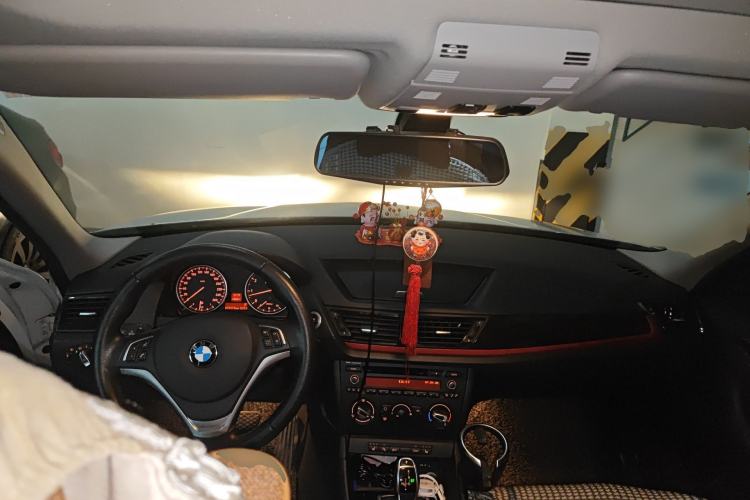 Used BMW X1 2015 sDrive18i Fashion Upgrade Edition Center Console