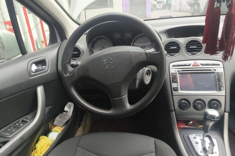 Used Peugeot 408 2011 2.0L Automatic Comfort Edition

