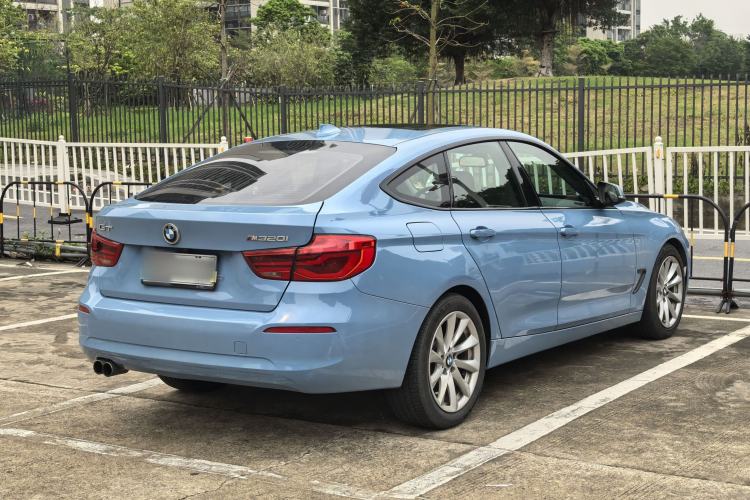 Used BMW 3 Series GT 2018 320i Sport Edition
