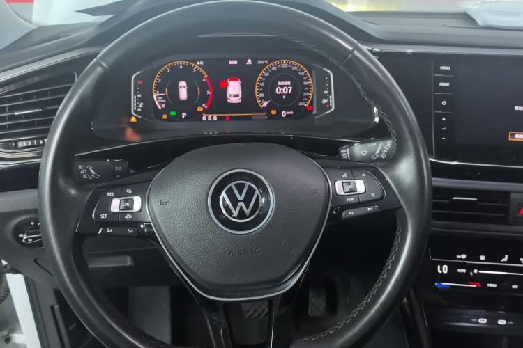 Used Volkswagen Tayron 2022 330TSI Two-Wheel Drive Luxury Smart Connectivity Version
