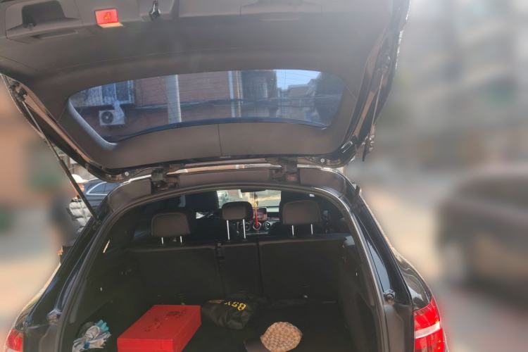 Used Mercedes-Benz GLC 2016 GLC 260 4MATIC Luxury Model
