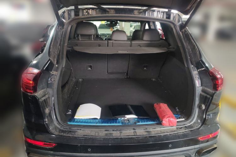 Used Porsche Cayenne 2016 Cayenne 3.0T Trunk