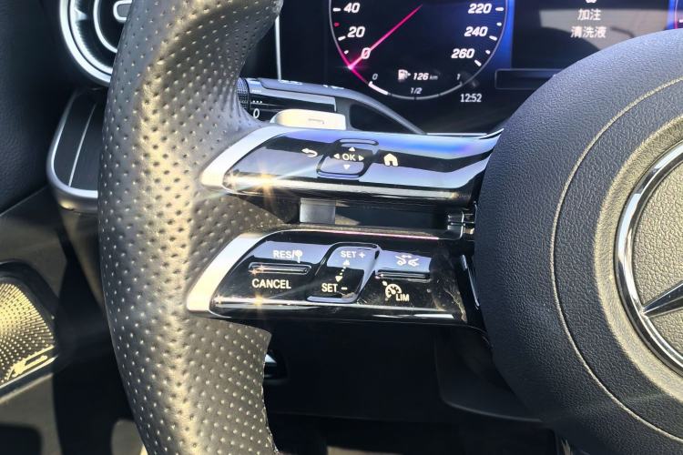 Used Mercedes-Benz C-Class 2022 C 260 L Obsidian Night Sport Edition Interior 1