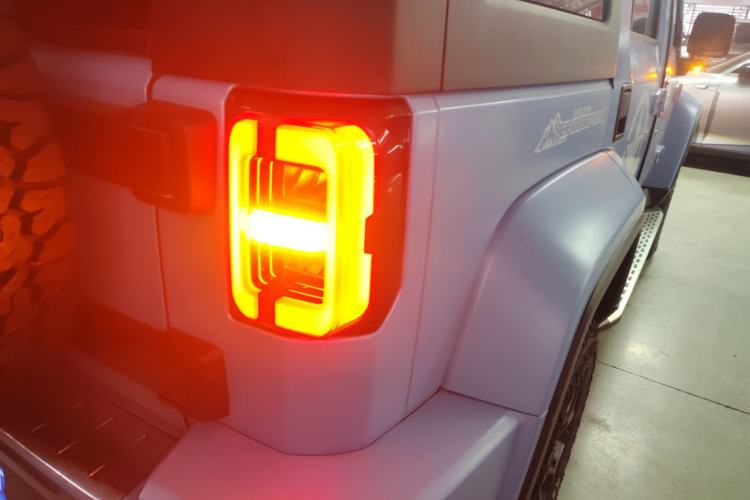 Used BAIC Off-Road BJ40 2023 2.0D Automatic Four-Wheel Drive Blade Hero Edition Adventurer Type