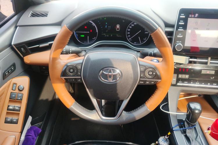 Used Toyota Avalon 2019 Dual-Engine 2.5L Limited Flagship Edition China V Standard Steering Wheel