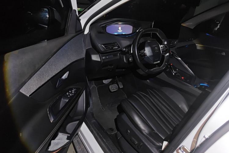 Used Peugeot 4008 2017 380THP Luxury Edition
