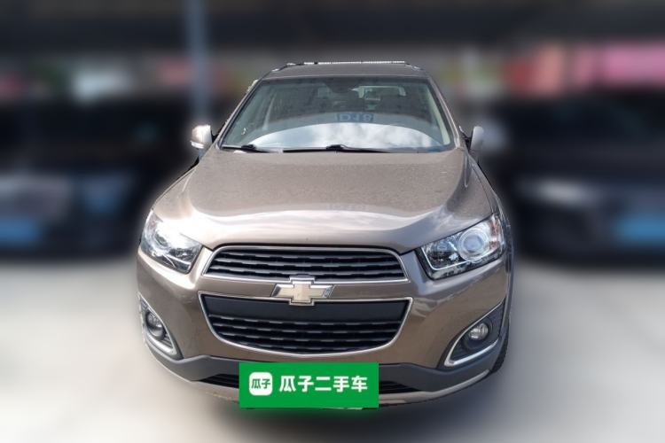 Used Chevrolet Captiva 2015 2.4L 4x4 Flagship Edition 7-Seater Front