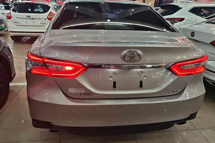 Used Toyota Camry 2019 2.5G Luxury Edition China VI Standard
