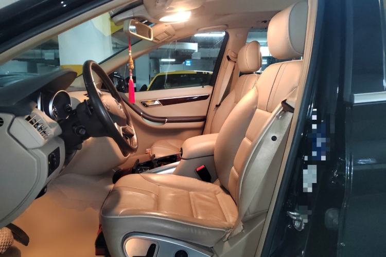 Used Mercedes-Benz R-Class 2011 R 350 L 4MATIC