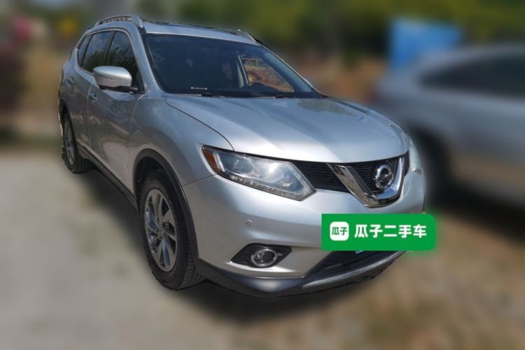 Used Nissan X-Trail 2014 2.5L CVT Ultimate Edition 4WD Front Right 45 Deg