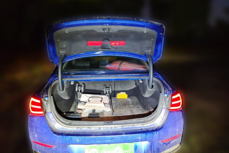 Used Hongqi H5 2018 30TD Smart Connect Dynamic Edition Trunk