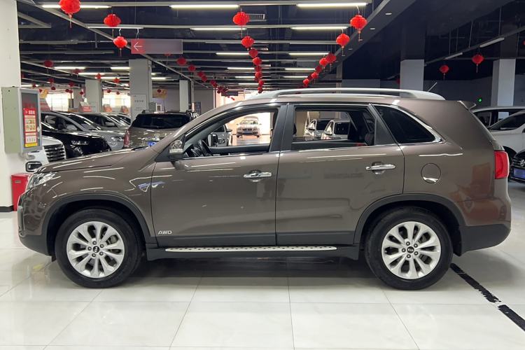 Used Kia Sorento 2013 2.4L 7-seat Gasoline Comfort Edition