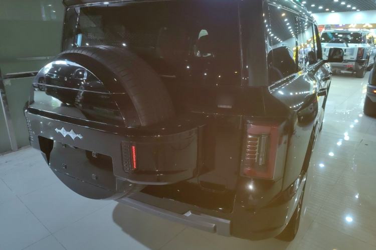 Used Formula Leopard 8 2025 Smart & Brave Flagship Edition 7 Seats