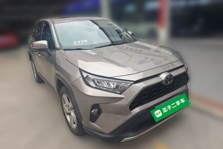 Used Toyota RAV4 2020 2.0L CVT Two-Wheel Drive Fashion Edition
