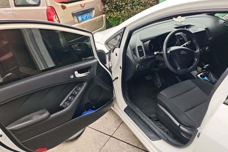 Used Kia K3 2017 1.6L Automatic 15th Anniversary Special Edition GLS Driver Seat