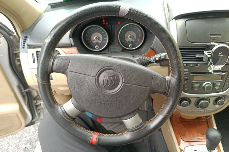 Used Buick Excelle 2011 1.6 LE-AT
