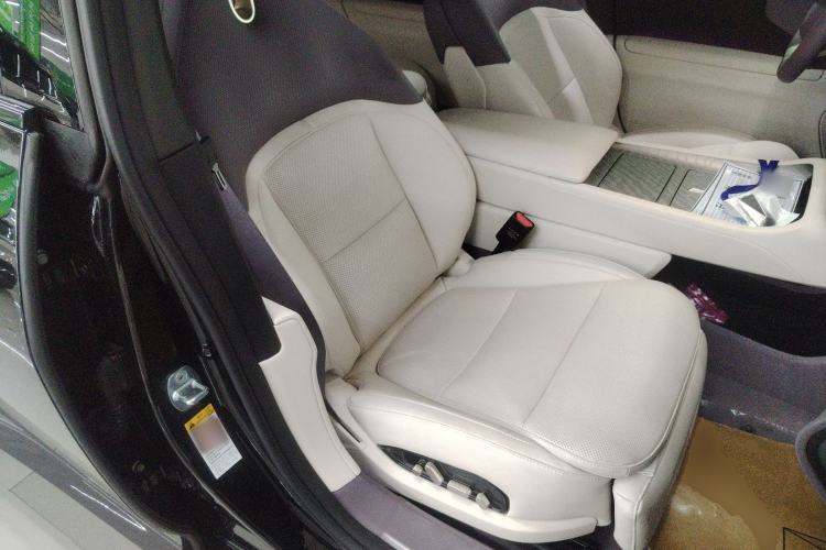 Used Avatr 12 2025 Updated Ultra All-Electric Four-Wheel Drive
