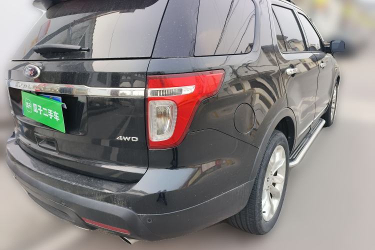 Used Ford Explorer 2013 3.5L Deluxe Model
