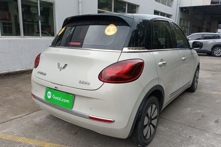 Used Wuling Bingo 2023 333 km Lingxi Connected Version
